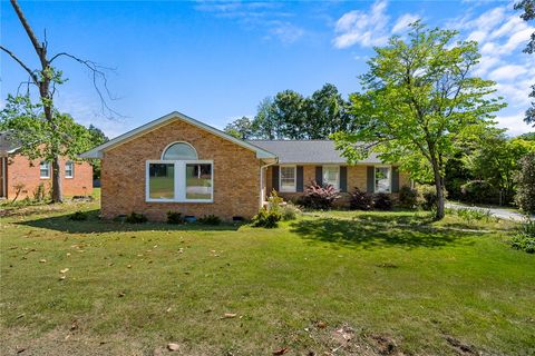 Photo of 605 Sherry Drive, Anderson, SC 29621 (MLS # 20300293)