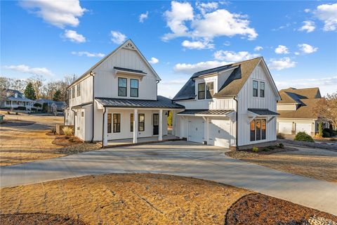 Photo of 3716 Fork Shoals Road, Simpsonville, SC 29680 (MLS # 20295583)