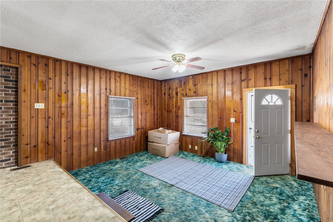 Residential, Abbeville, South Carolina image 6