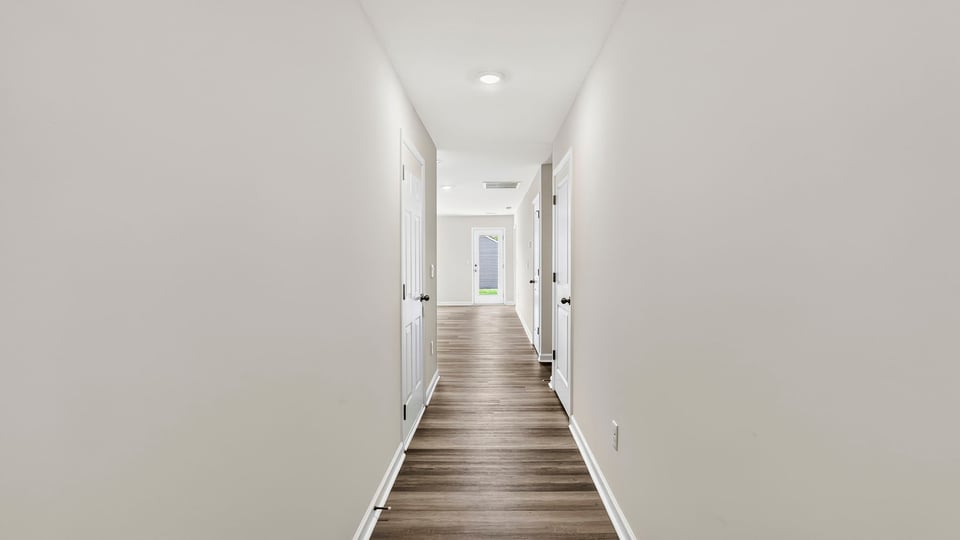 203 Strudwick Way - Photo 2