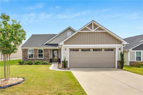 Photo of 10 Tippetts Court, Piedmont, SC 29673 (MLS # 20305389)