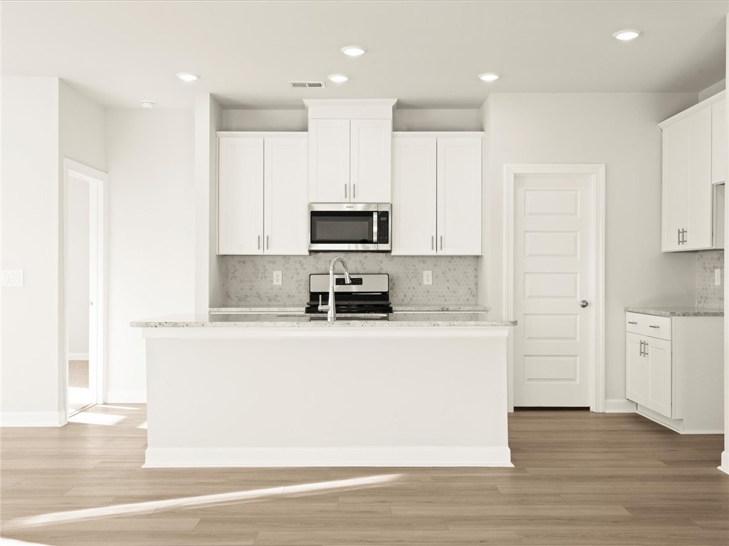 788 Penfold Pointe, Wellford, South Carolina image 5