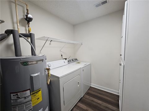 Tiny photo for 731 Harts Cove Way, Seneca, SC 29678 (MLS # 20296164)