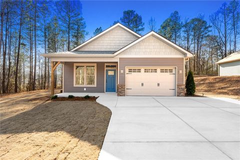 Photo of 526 B S Bibb Street, Westminster, SC 29693 (MLS # 20296326)
