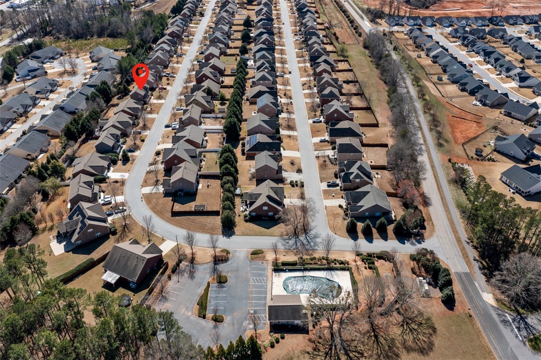 Anderson, South Carolina 29621, United States, 5 Bedrooms Bedrooms, ,3 BathroomsBathrooms,Residential,Pending,80923