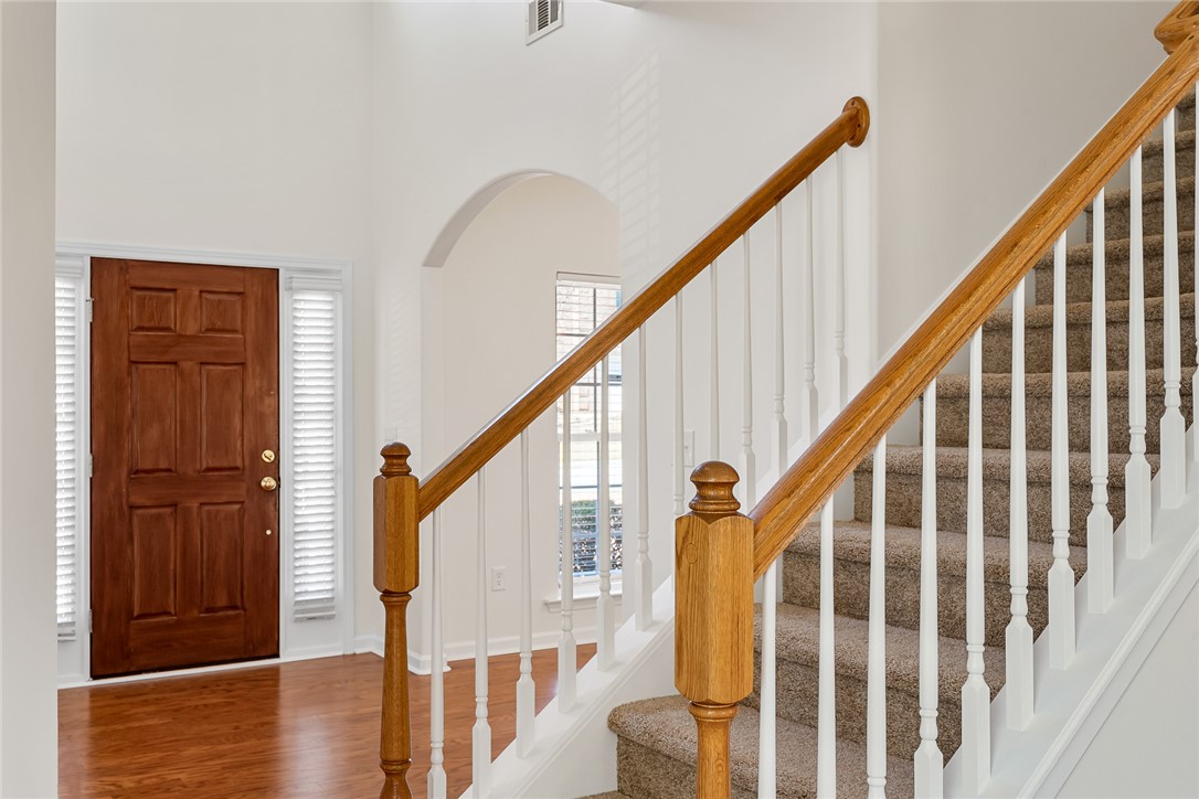 Anderson, South Carolina 29621, United States, 5 Bedrooms Bedrooms, ,3 BathroomsBathrooms,Residential,Pending,80923