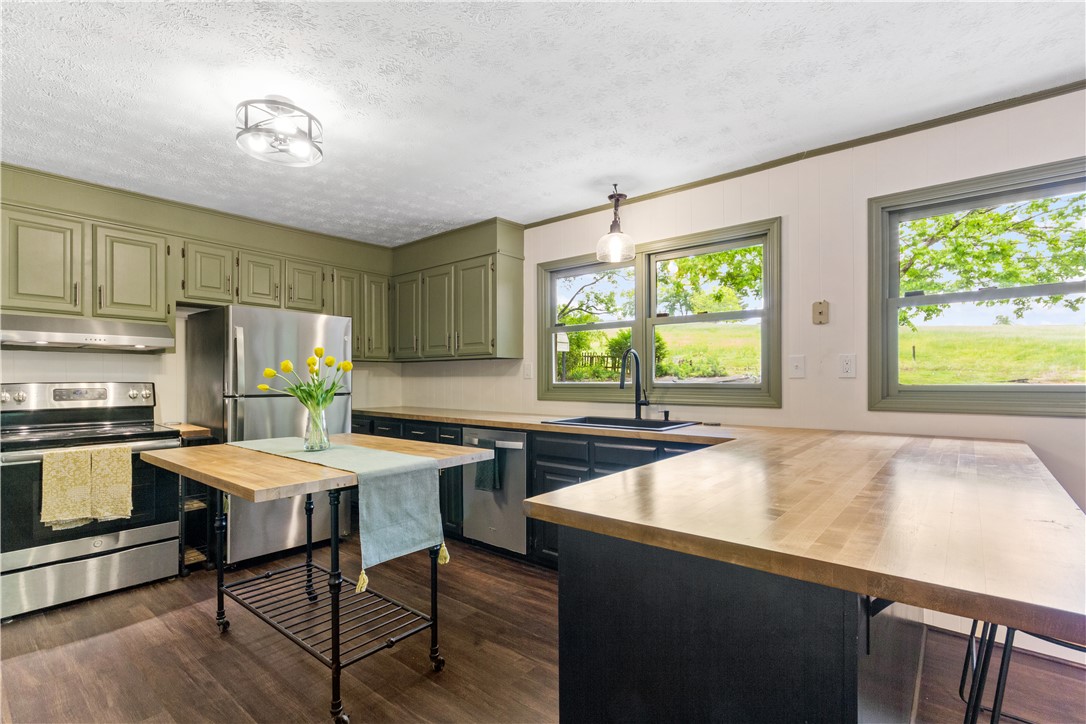 1121 Ireland Road, Pickens, South Carolina image 3