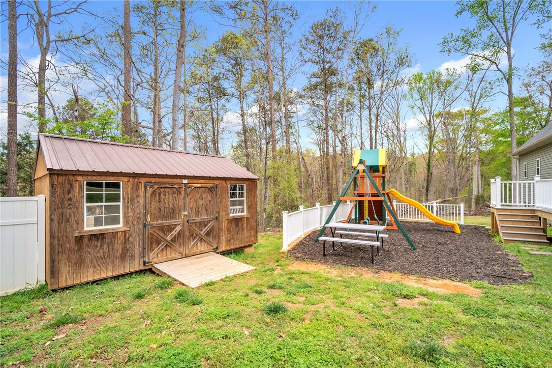 208 Woodland Drive, Greenwood, South Carolina image 24