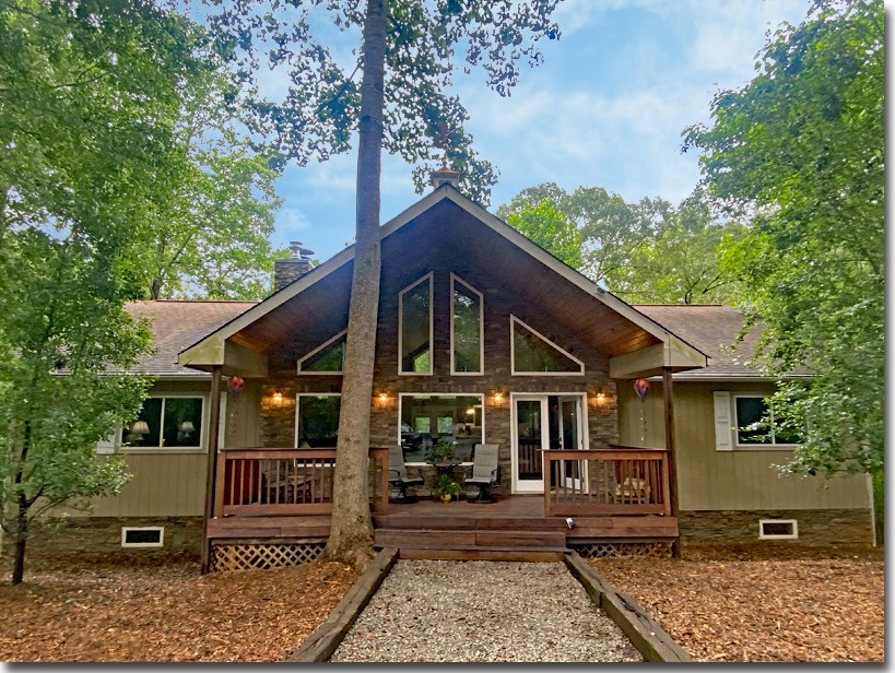25 Greenwood Lane, Hartwell, Georgia image 1