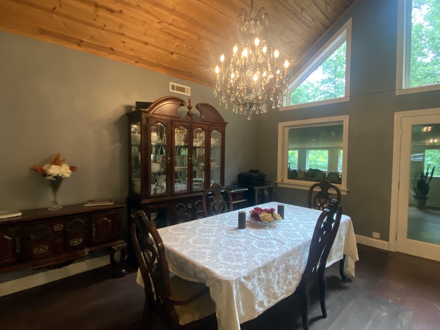 25 Greenwood Lane, Hartwell, Georgia image 4