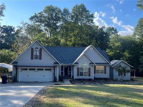 Photo of 507 Barcliff Lane, Anderson, SC 29621 (MLS # 20297424)