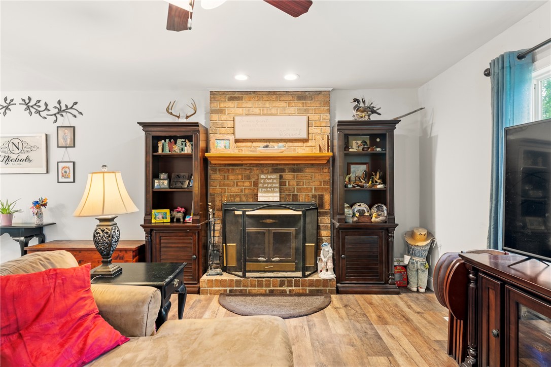 802 White Oak Hill Drive, Seneca, South Carolina image 6