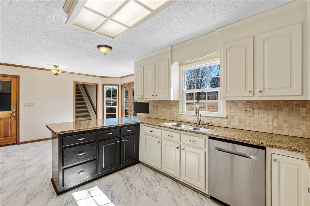 108 Sun Chase Drive, Easley, South Carolina image 19