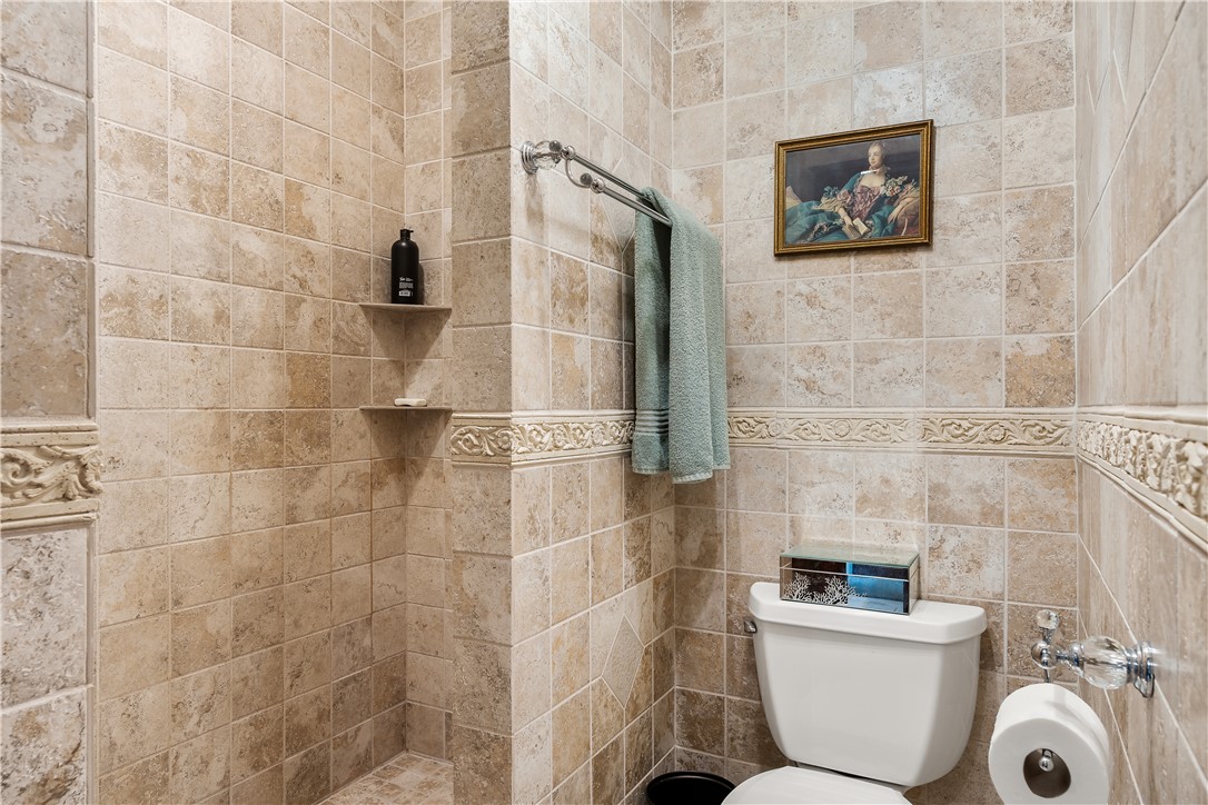 246 E Waters Edge Lane, West Union, South Carolina image 30