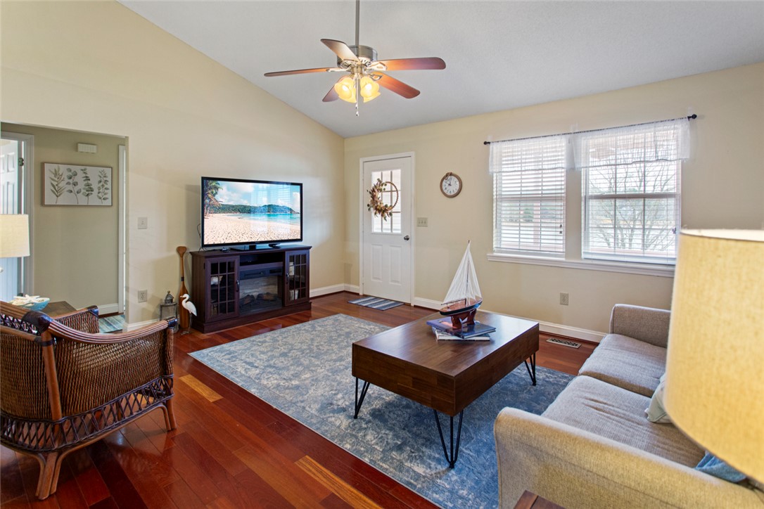 201 The Bear Boulevard, Tamassee, South Carolina image 6