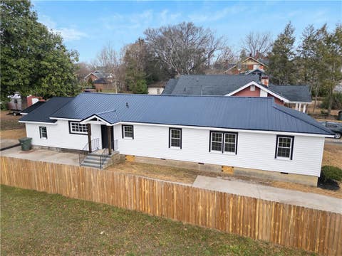 Photo of 310 S Townville Street, Seneca, SC 29678 (MLS # 20305292)