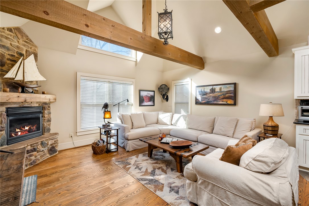 40 Keowee Avenue, Greenville, South Carolina image 18