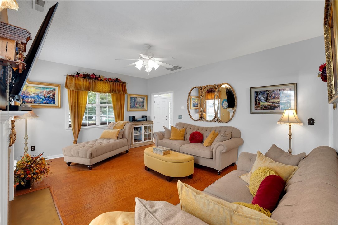532 Cardinal Woods Way, Easley, South Carolina image 8
