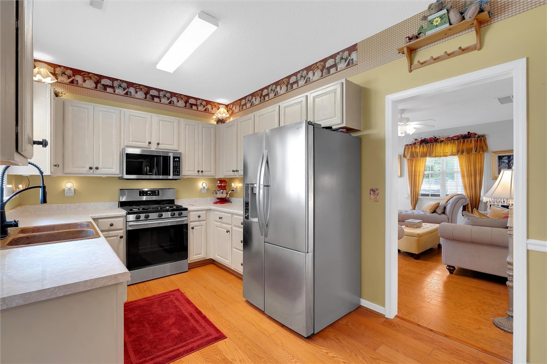 532 Cardinal Woods Way, Easley, South Carolina image 14