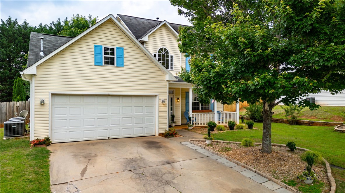 532 Cardinal Woods Way, Easley, South Carolina image 2