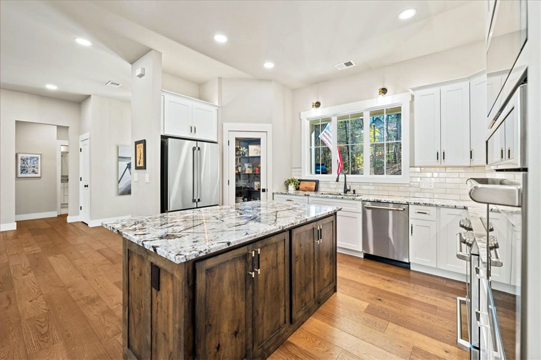 6 Wharf Drive, Salem, South Carolina image 17