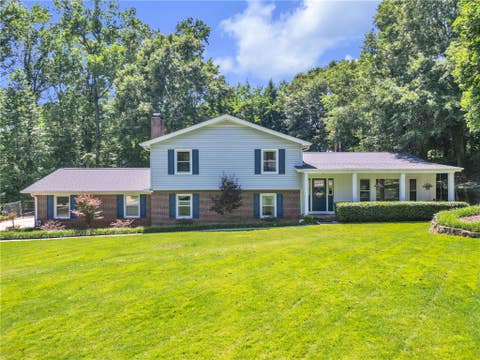 Photo of 2803 Woodridge Drive, Anderson, SC 29621 (MLS # 20302371)