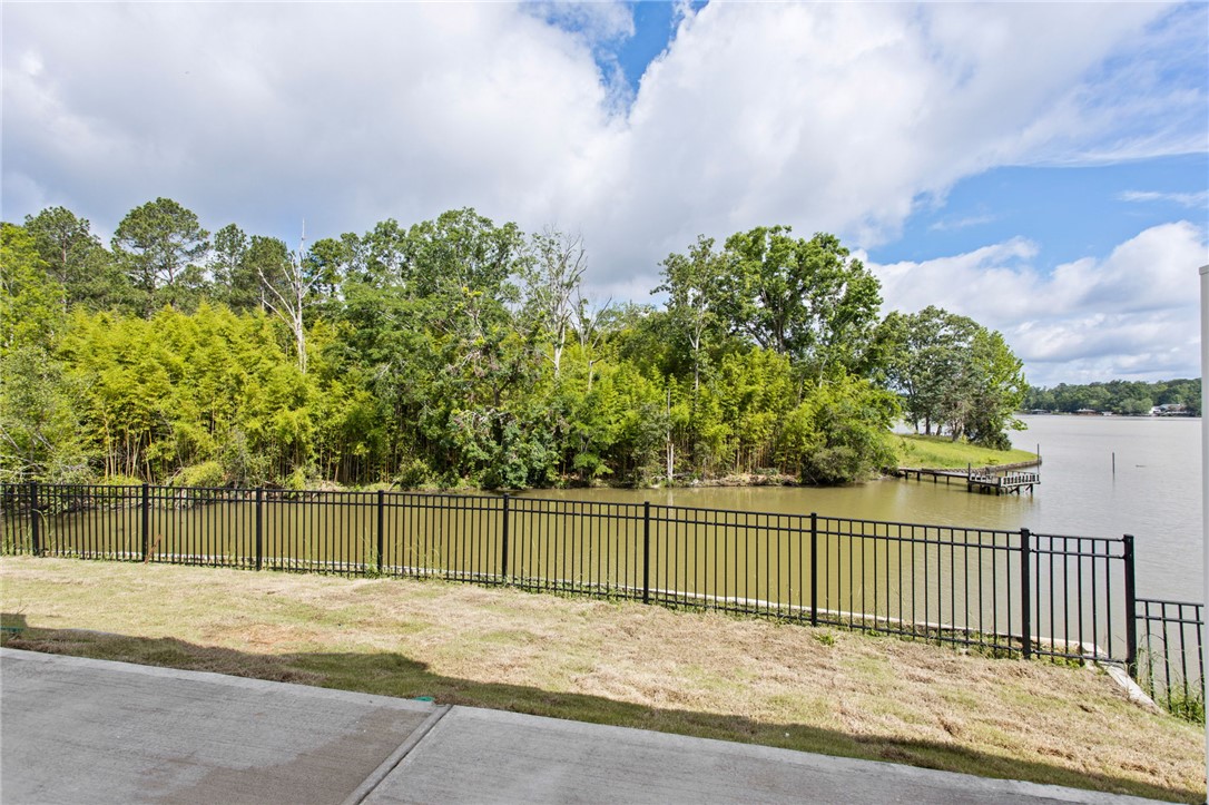 328 Lake Greenwood Boulevard, Greenwood, South Carolina image 17