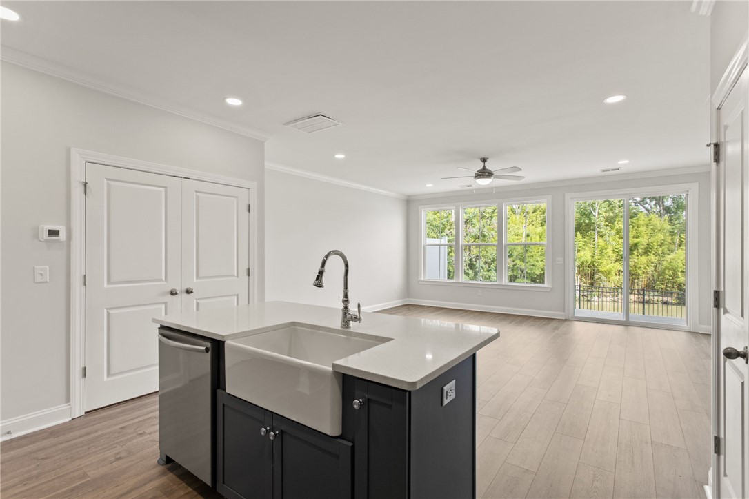 328 Lake Greenwood Boulevard, Greenwood, South Carolina image 10