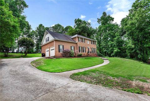 Photo of 209 Brittany Park, Anderson, SC 29621 (MLS # 20301184)