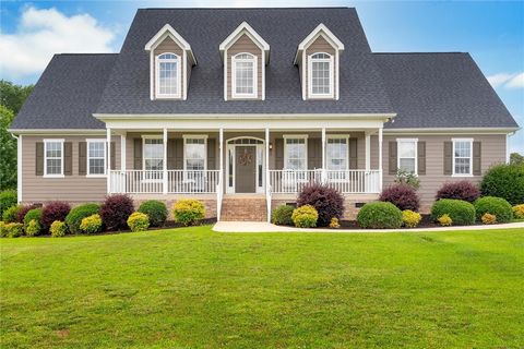 Photo of 101 Edens Garden Way, Six Mile, SC 29682 (MLS # 20295914)