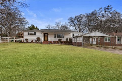 Photo of 3 Bayne Drive, Greenville, SC 29617 (MLS # 20297041)