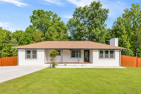 Photo of 102 American Legion Road, Greer, SC 29651 (MLS # 20305033)
