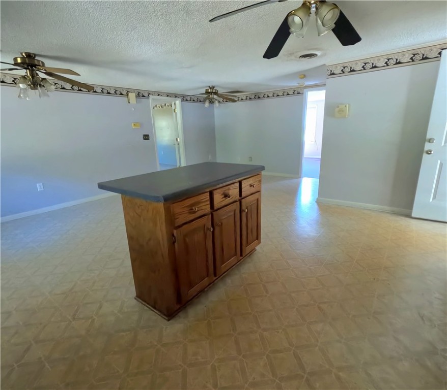 Anderson, South Carolina 29626, United States, 2 Bedrooms Bedrooms, ,2 BathroomsBathrooms,Residential,Active,236690