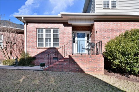 A home in Easley