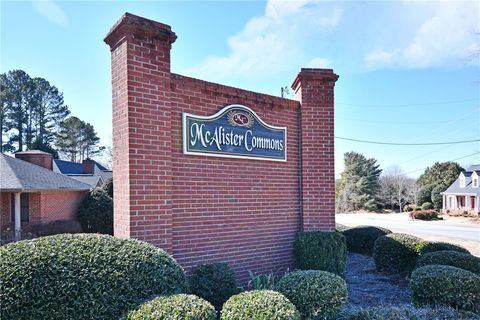 A home in Easley