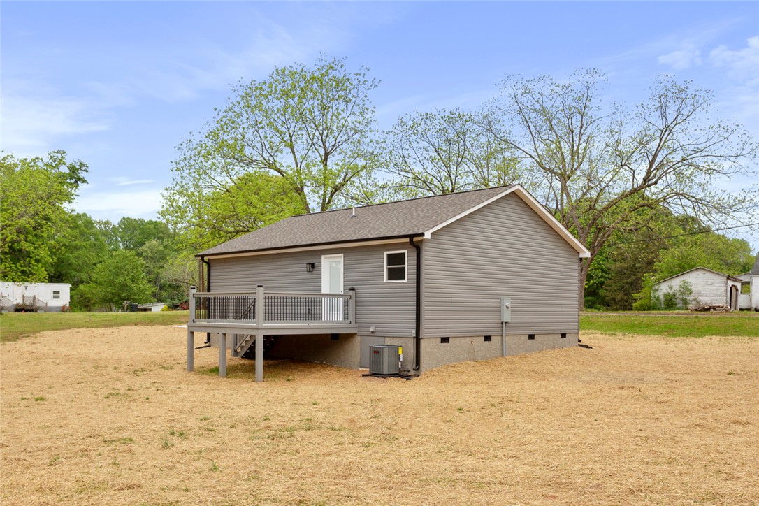 304 Hill Street, Westminster, South Carolina image 25