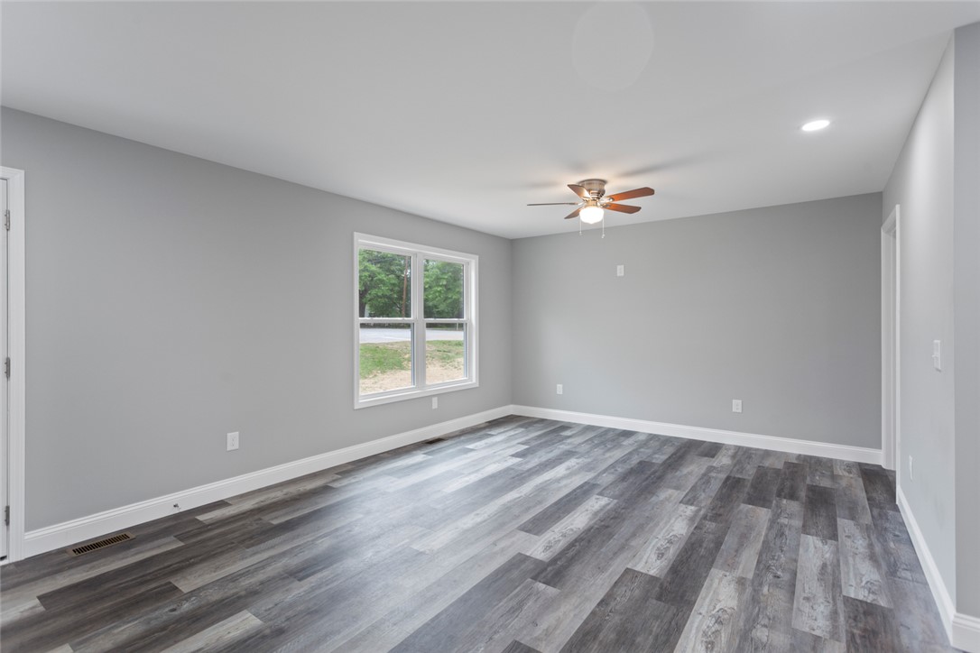 304 Hill Street, Westminster, South Carolina image 5
