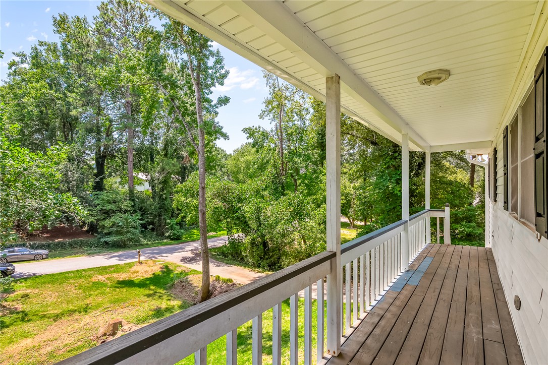 Anderson, South Carolina 29625, United States, 3 Bedrooms Bedrooms, ,2 BathroomsBathrooms,Residential,Active,193144