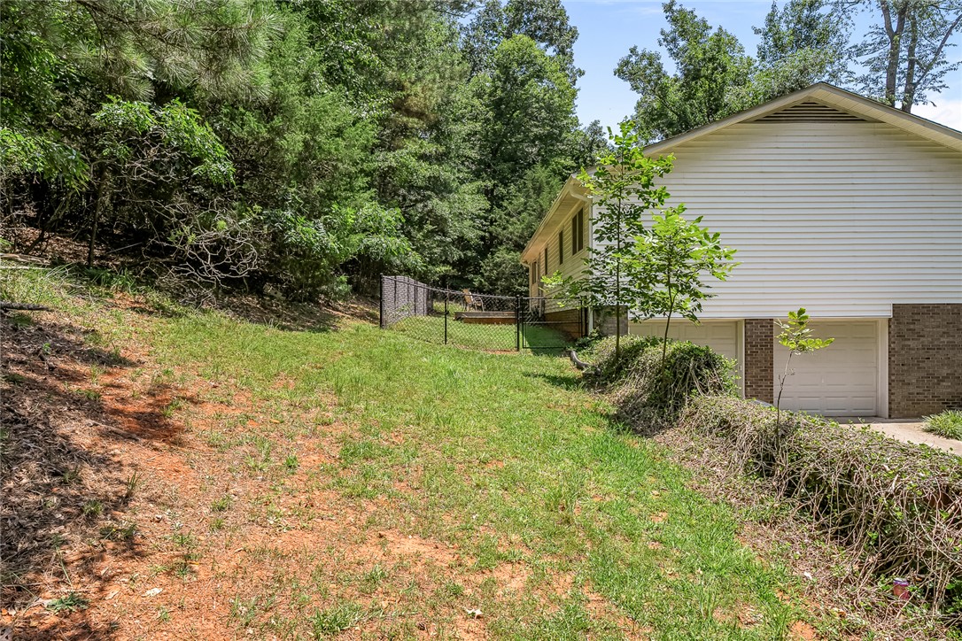 Anderson, South Carolina 29625, United States, 3 Bedrooms Bedrooms, ,2 BathroomsBathrooms,Residential,Active,193144