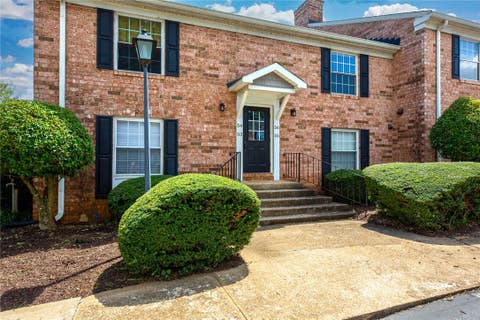 Photo of 925 Cleveland Street #54, Greenville, SC 29601 (MLS # 20303932)