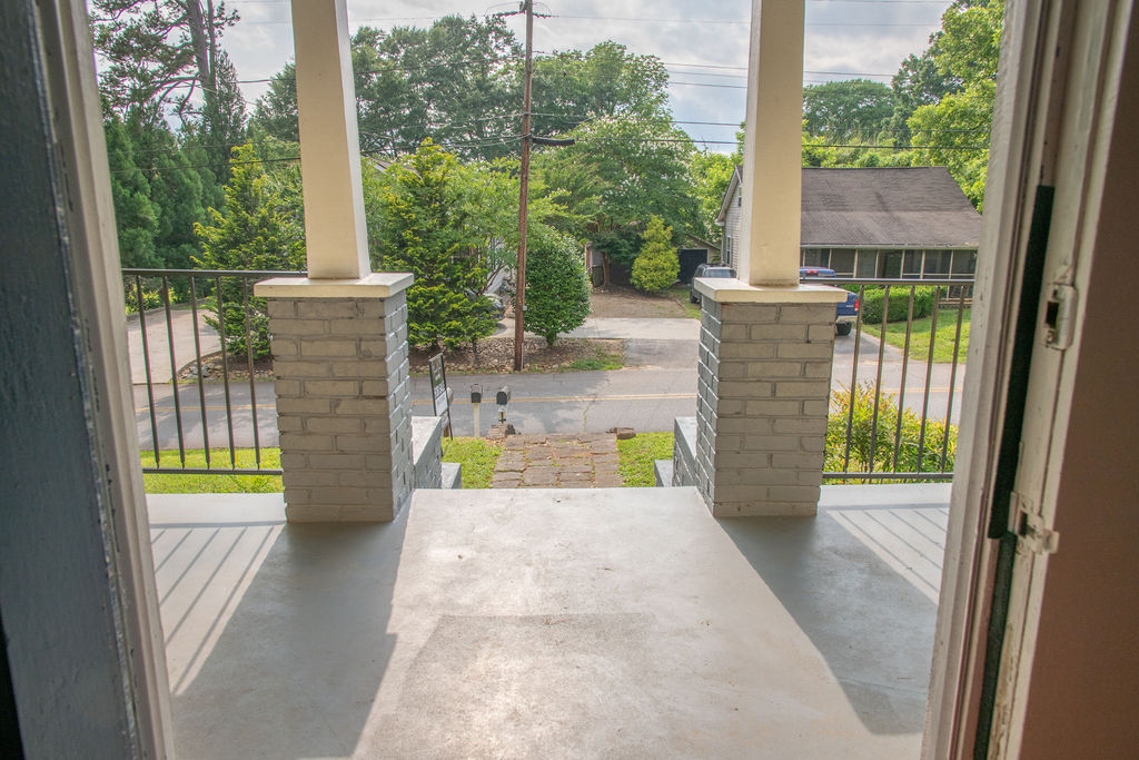 200 Bulwinkle Drive, Walhalla, South Carolina image 4