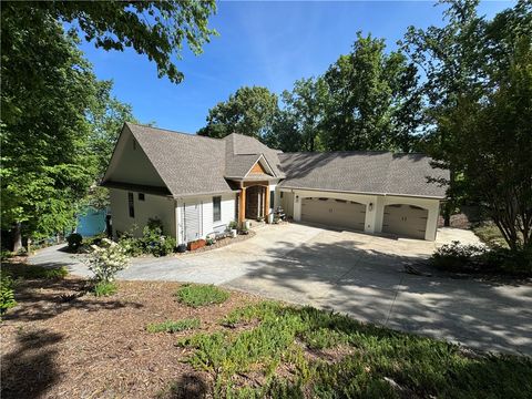 Photo of 206 N Beacon Shores Drive, Seneca, SC 29672 (MLS # 20300168)