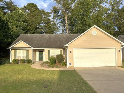 Photo of 601 Cardinal Woods Way, Easley, SC 29642 (MLS # 20293975)