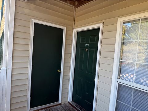 Photo of 102 Calhoun Street #221, Clemson, SC 29631 (MLS # 20293971)