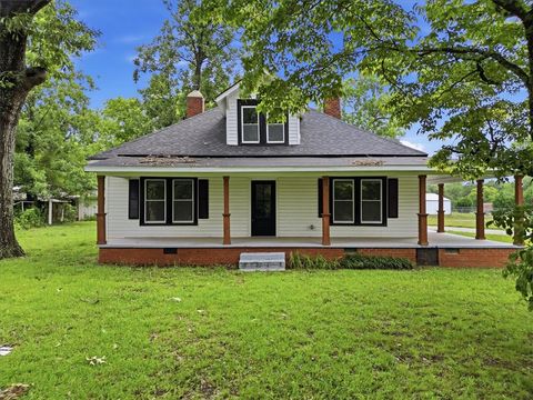 Photo of 202 Arrowood Road, Chesnee, SC 29323 (MLS # 20302015)