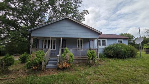 Photo of 1983 Hwy 59, Westminster, SC 29693 (MLS # 20302561)