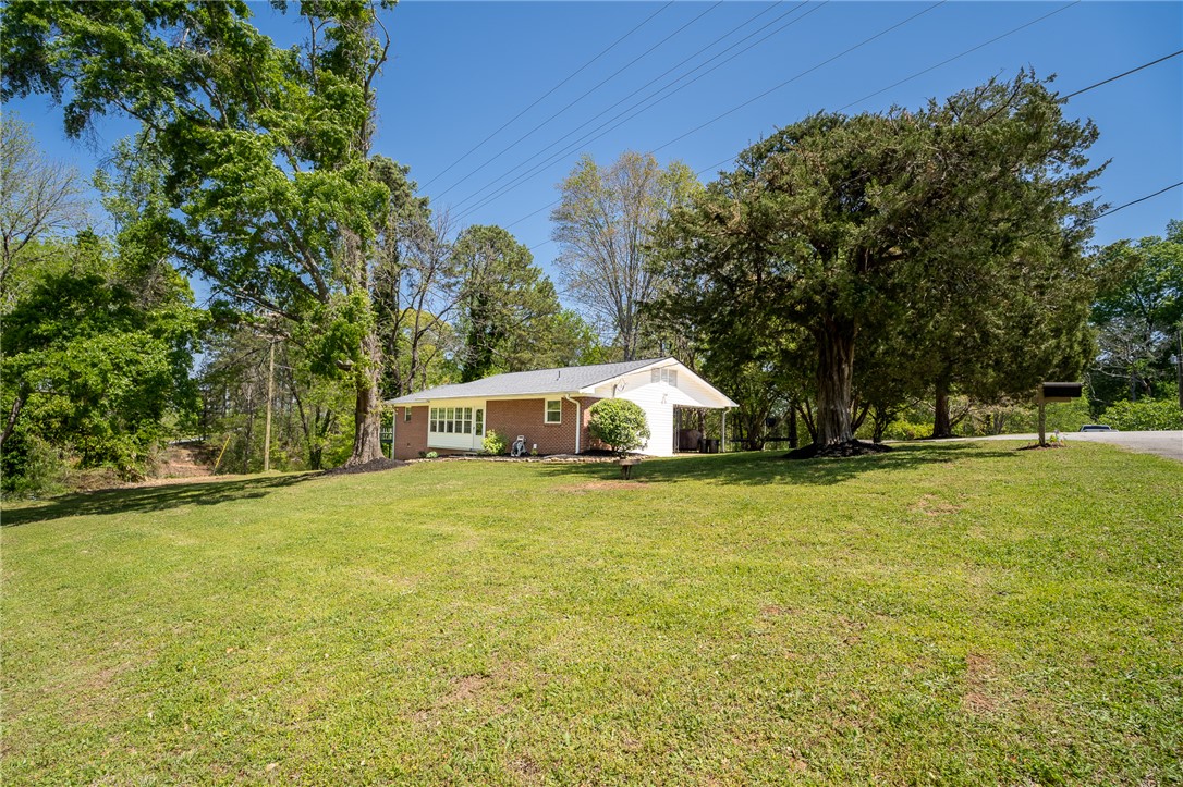 103 Pineknoll Drive, Seneca, South Carolina image 1