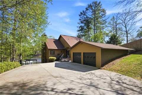 Photo of 120 Farris Sandra Drive, West Union, SC 29696 (MLS # 20299863)