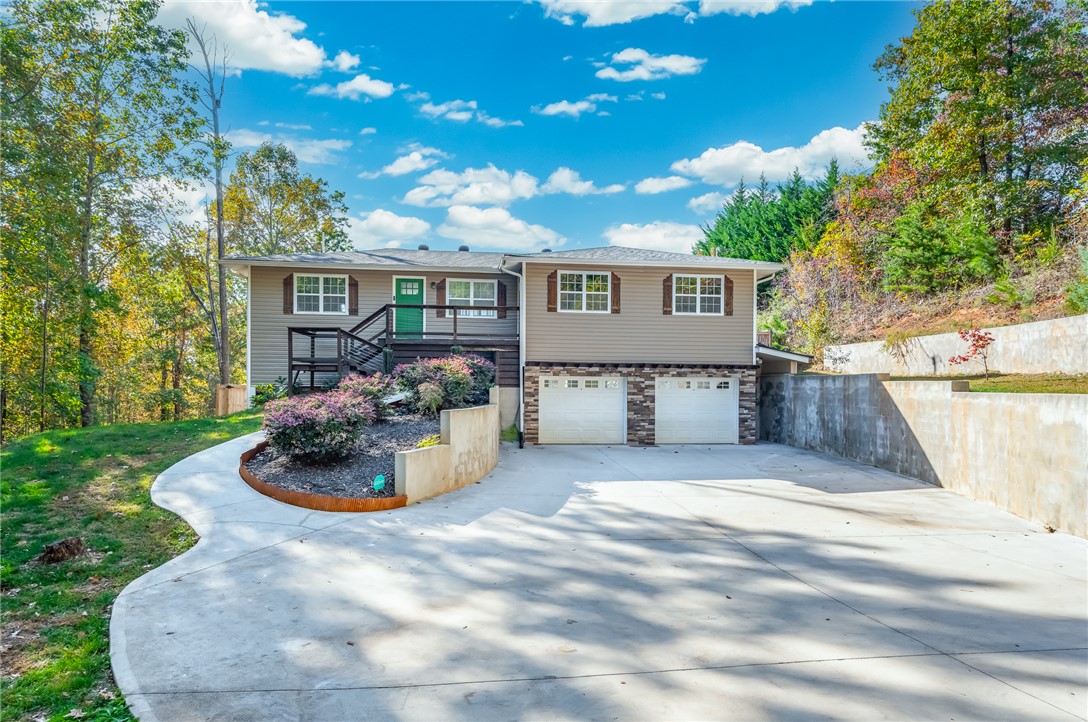 409 Pleasant View Road, Pickens, South Carolina image 1