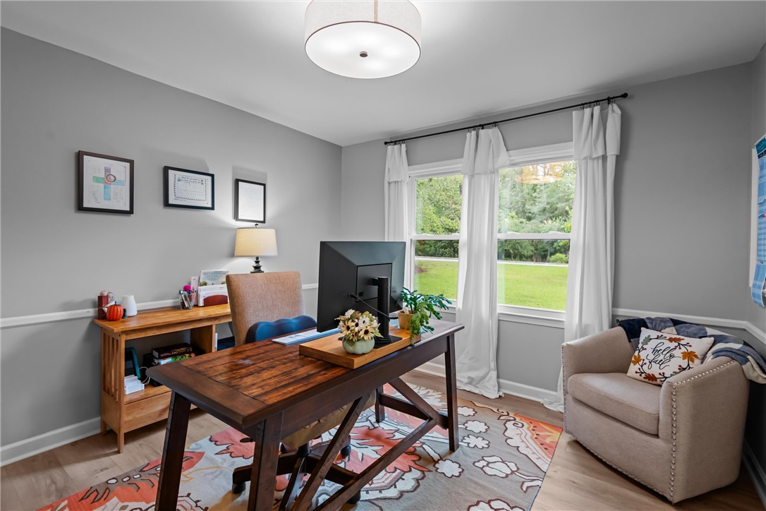 Anderson, South Carolina 29621, United States, 3 Bedrooms Bedrooms, ,2 BathroomsBathrooms,Residential,Pending,217914